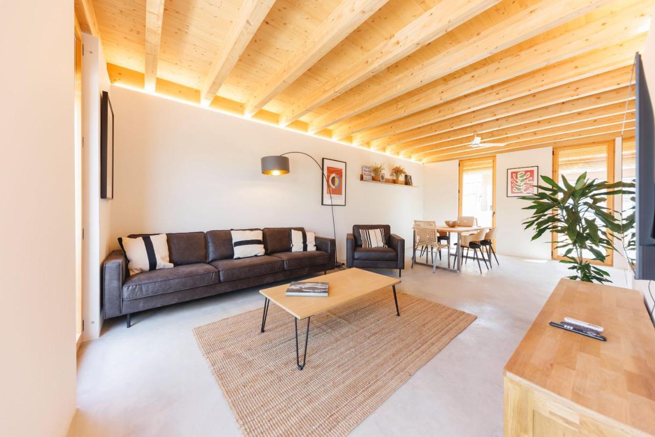 Bravissimo Canigo, Spacious And With Large Terrace Girona Eksteriør billede